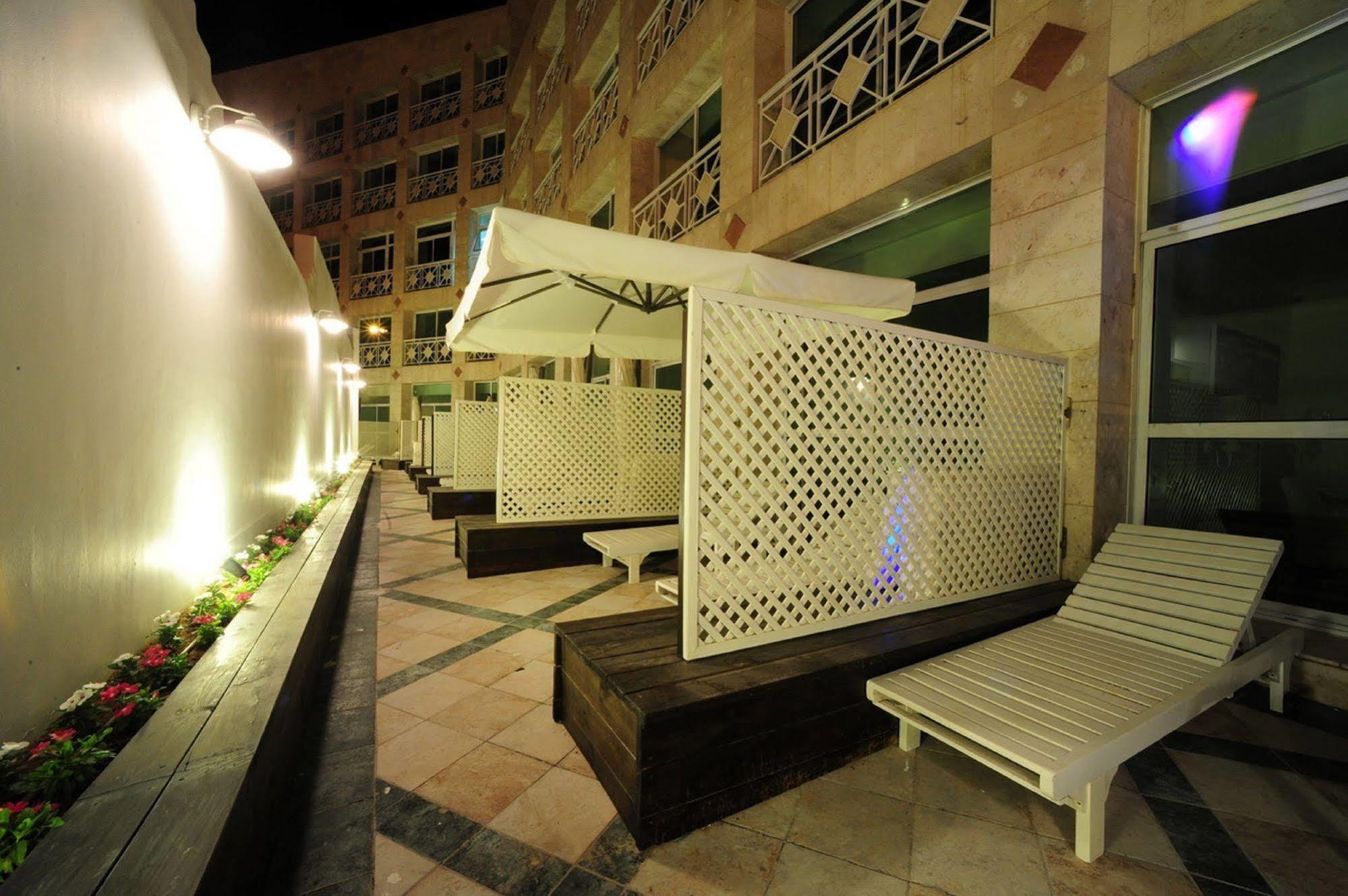 Be Unique Hotel - Drinks Included Eilat Esterno foto